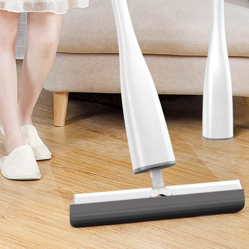 EffortlessClean™ Self Wringing Mop