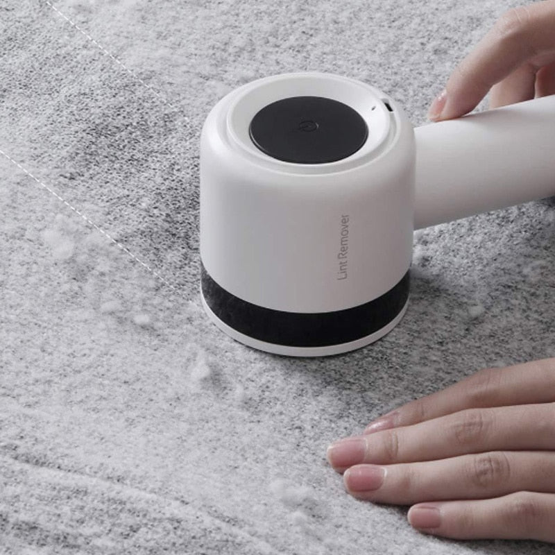 FuzzVanish™ Electric Lint Remover