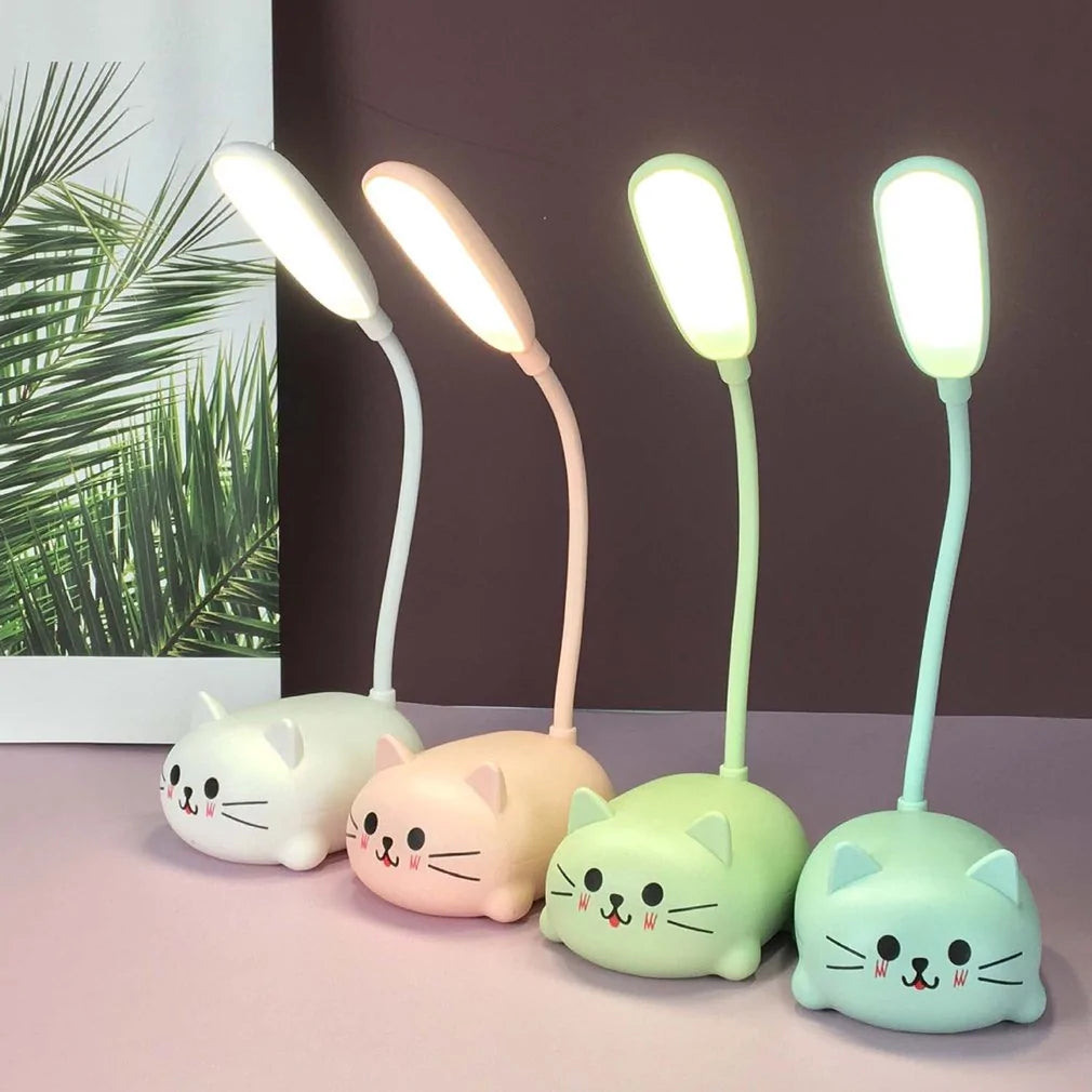 WhiskerWonder: Adorable Cat Desk Lamp